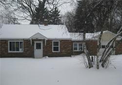 Pre-foreclosure in  ADDIE ST Waterford, MI 48329