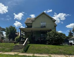 Pre-foreclosure in  MAPLE AVE Newark, OH 43055