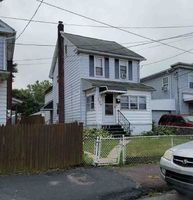 Pre-foreclosure in  E GRANT ST Mcadoo, PA 18237