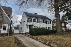 Pre-foreclosure in  WINSLOW RD Beachwood, OH 44122