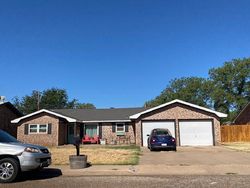 Pre-foreclosure Listing in LONGHORN DR LEVELLAND, TX 79336