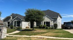 Pre-foreclosure in  DEBBIE WAY Red Oak, TX 75154