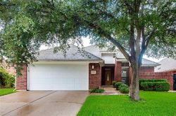 Pre-foreclosure in  ASHWORTH CT Arlington, TX 76017