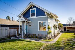 Pre-foreclosure in  S G ST Tacoma, WA 98408
