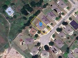 Pre-foreclosure in  LOON LAKE DR Kyle, TX 78640