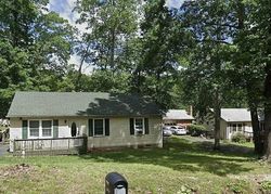 Pre-foreclosure in  DOESKIN LN Fredericksburg, VA 22407