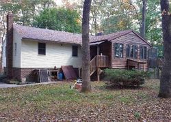 Pre-foreclosure in  SYCAMORE DR Spring Grove, PA 17362