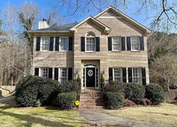 Pre-foreclosure in  KENTWOOD TRL Alabaster, AL 35007