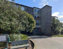 Pre-foreclosure in  RED ROCK WAY N San Francisco, CA 94131