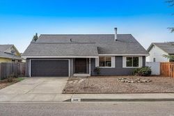 Pre-foreclosure in  ALBERT WAY Petaluma, CA 94954