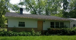 Pre-foreclosure in  BIRCH RD Markham, IL 60428