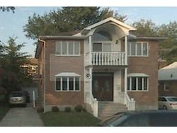 Pre-foreclosure in  CLOVERDALE BLVD Oakland Gardens, NY 11364