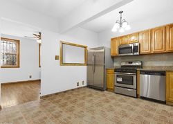 Pre-foreclosure in  EASTERN PKWY Brooklyn, NY 11225