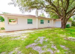 Pre-foreclosure in  2ND ST Auburndale, FL 33823