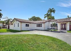 Pre-foreclosure in  SW 112TH AVENUE CIR Miami, FL 33176