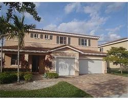 Pre-foreclosure in  NW 206TH TER Miami, FL 33169