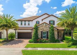 Pre-foreclosure in  TRINANA CIR Winter Garden, FL 34787