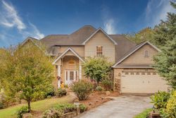 Pre-foreclosure in  MOUNTAIN RD Dalton, GA 30720