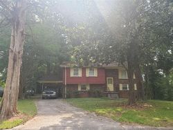 Pre-foreclosure in  BRADMOOR CT Decatur, GA 30034