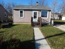 Pre-foreclosure in  TRENTON AVE Rockford, IL 61102