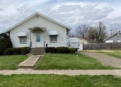 Pre-foreclosure in  E BROOKS ST Galesburg, IL 61401