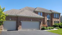 Pre-foreclosure in  ACORN CT Dundee, IL 60118