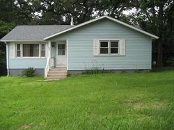 Pre-foreclosure in  N KANKAKEE ST Wilmington, IL 60481