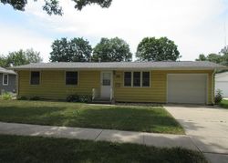 Pre-foreclosure in  E LINDEN ST Algona, IA 50511