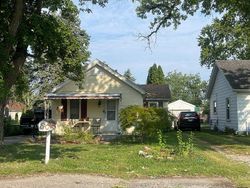 Pre-foreclosure in  BACON ST Monroe, MI 48161