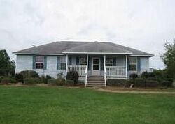 Pre-foreclosure in  OTIS SLAVEN RD Kentwood, LA 70444