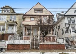 Pre-foreclosure in  VERMONT AVE Newark, NJ 07106