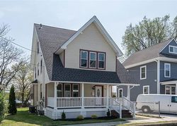 Pre-foreclosure in  LEEDS PL Woodbury, NJ 08096
