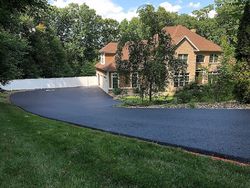  Southdown Dr, Bristol CT