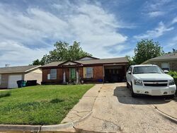  Ne 28th St, Oklahoma City OK