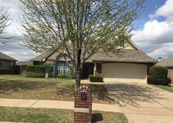 Pre-foreclosure in  S 106TH EAST AVE Bixby, OK 74008