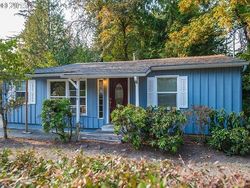 Pre-foreclosure in  SW VACUNA ST Portland, OR 97219