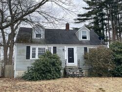 Pre-foreclosure in  THOMAS RD South Weymouth, MA 02190