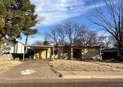 Pre-foreclosure in  N 2ND ST Tahoka, TX 79373