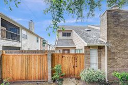 Pre-foreclosure in  HOLLOWGREEN DR Houston, TX 77082