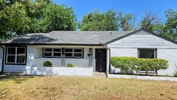 Pre-foreclosure in  SHALON AVE Fort Worth, TX 76112