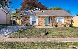 Pre-foreclosure in  HORIZON PL Fort Worth, TX 76133