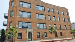 Pre-foreclosure in  S YATES BLVD Chicago, IL 60649