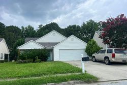 Pre-foreclosure in  SHADOWBROOKE DR Loganville, GA 30052