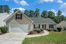 Pre-foreclosure in  ROXEY LN Winder, GA 30680