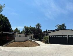 Pre-foreclosure Listing in OLIVOS DR TARZANA, CA 91356