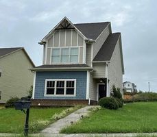 Pre-foreclosure in  RAINBOW ROW Pell City, AL 35128