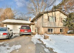 Pre-foreclosure in  OAK LEAF DR Saint Paul, MN 55127