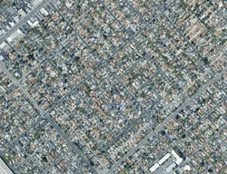 Pre-foreclosure in  OMELVENY AVE Pacoima, CA 91331