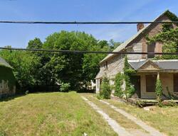 Pre-foreclosure in  ANSEL RD Cleveland, OH 44103