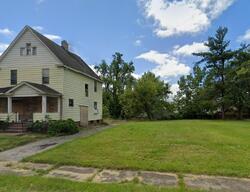 Pre-foreclosure in  FAIRVIEW AVE Youngstown, OH 44502